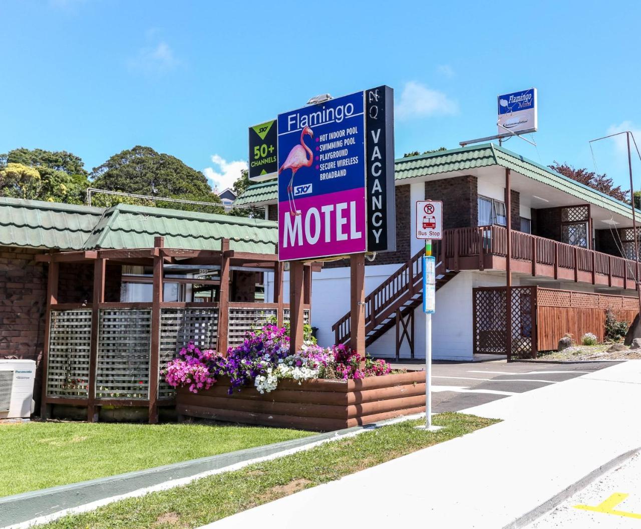 Flamingo Motel New Plymouth Ngoại thất bức ảnh
